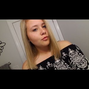 Meet your Posher, Lesley